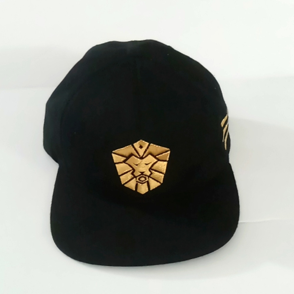 Royalty Snapback